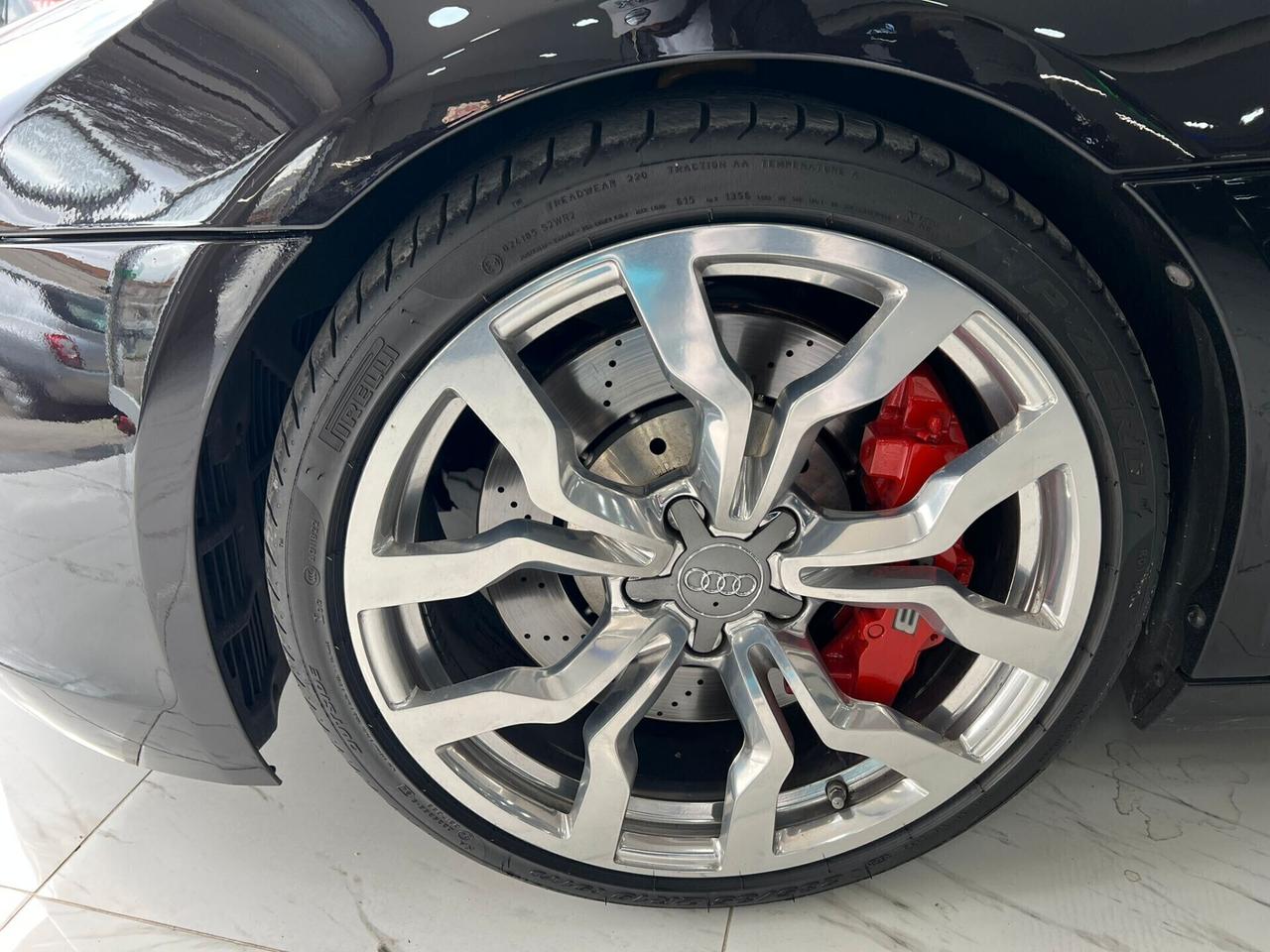 NUOVA AUDI R8 5.2 V10 FSI 525CV QUATTRO R-TRONIC CABRIO IDENTITY BLACK