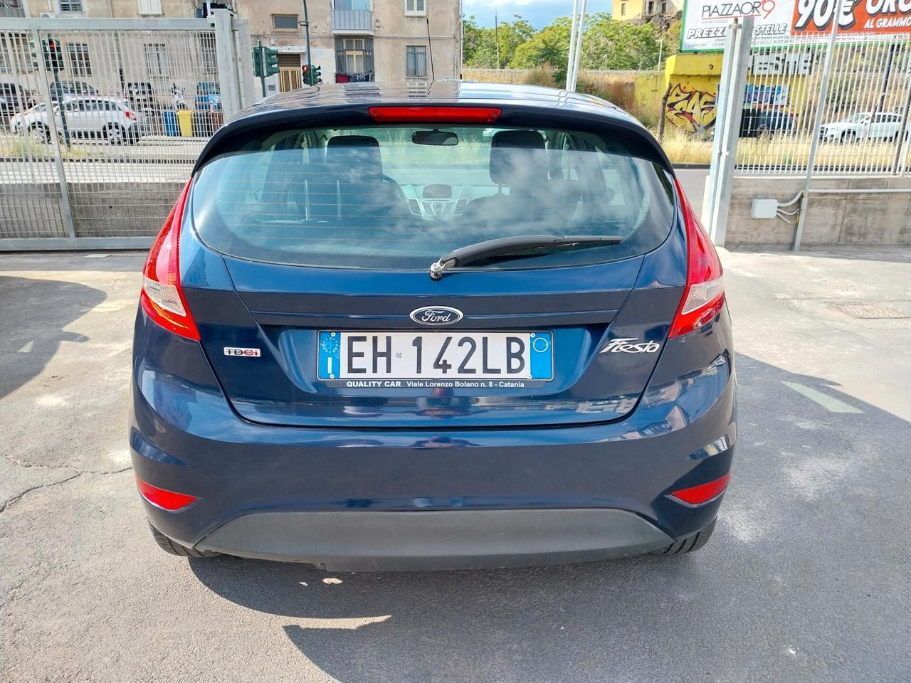 FORD FIESTA 1.4 DIESEL 5 PORTE 2011