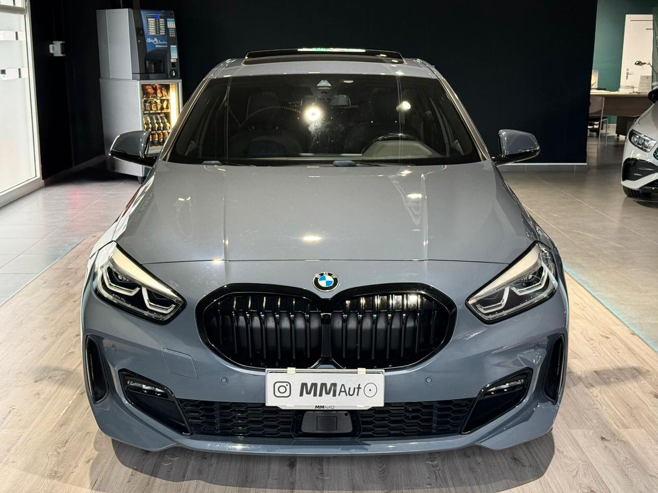 Bmw 118d 5p. M-Sport Shadow Line