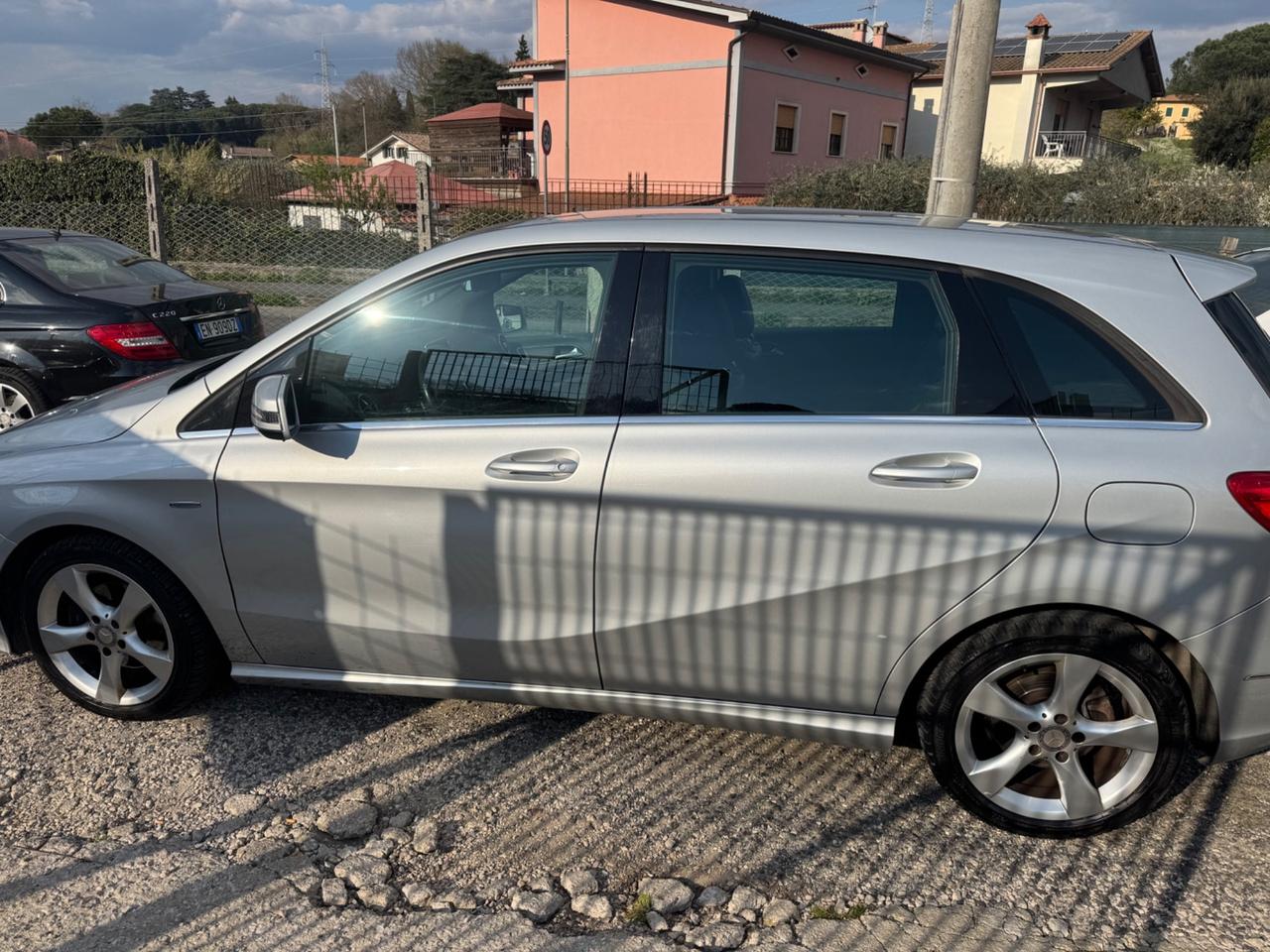 Mercedes-benz B 180 CDI BlueEFFICIENCY Premium