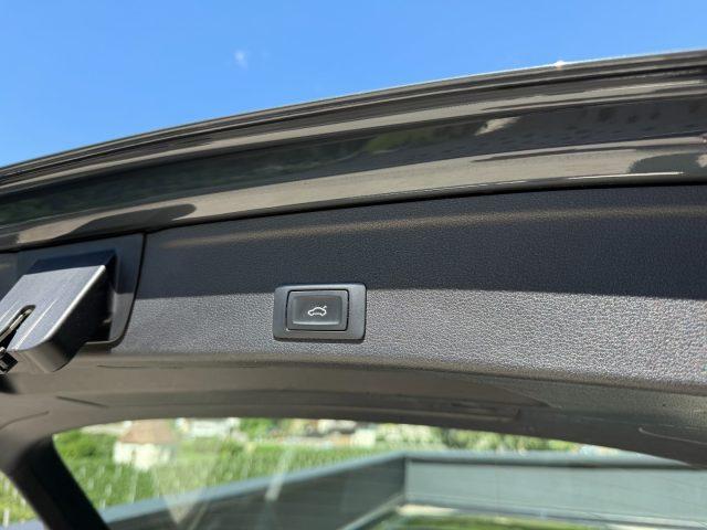 AUDI A4 Avant 3.0 TDI quattro tiptronic Design Pano Navi