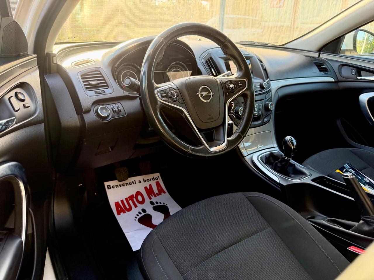 Opel Insignia 2013 2.0 CDTI 140 ok neopatentati ! ! !