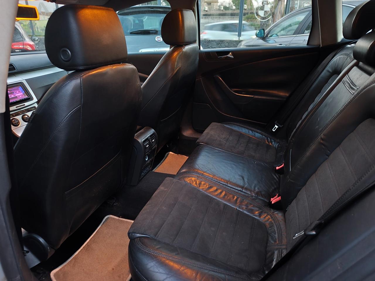 Volkswagen Passat 2.0 TDI Highline gancio di traino