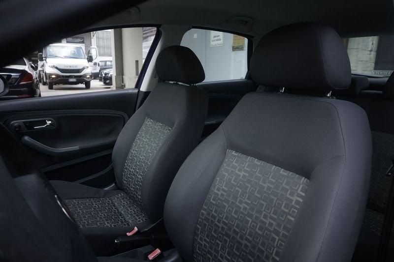 SEAT Ibiza SEAT Ibiza 5p 1.2 12v Stylance c/radio Dual 51KW ANNO 2009