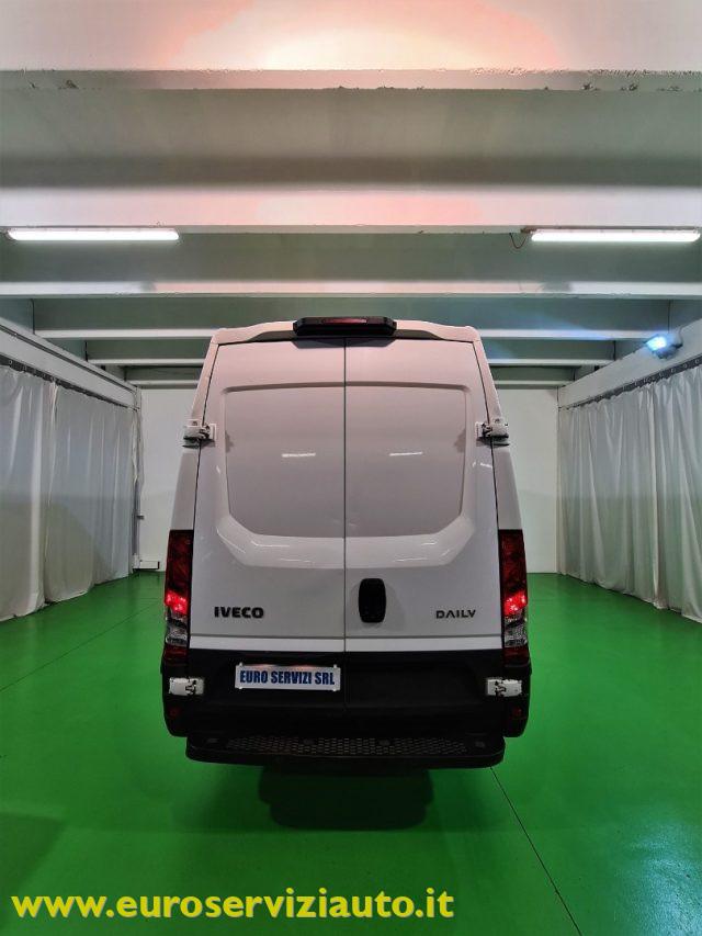 IVECO Daily Daily 2.3 disel HKa 35 S V Randstand 3520 L