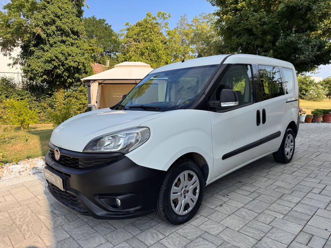 Fiat Doblo DOBLÒ CARGO COMBI 1.3 Mijet 16v 95CV (cat. N1) Euro6 5-door OK NEOPATENTATI