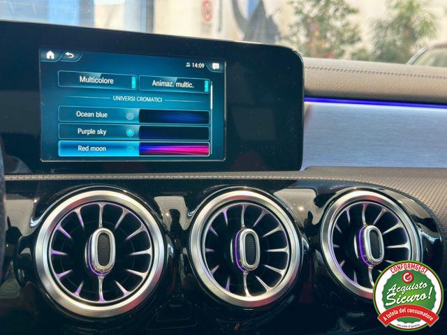 MERCEDES-BENZ CLA 180 Premium *TETTO*NEOPATENTATI*LUCI 64 COLORI*