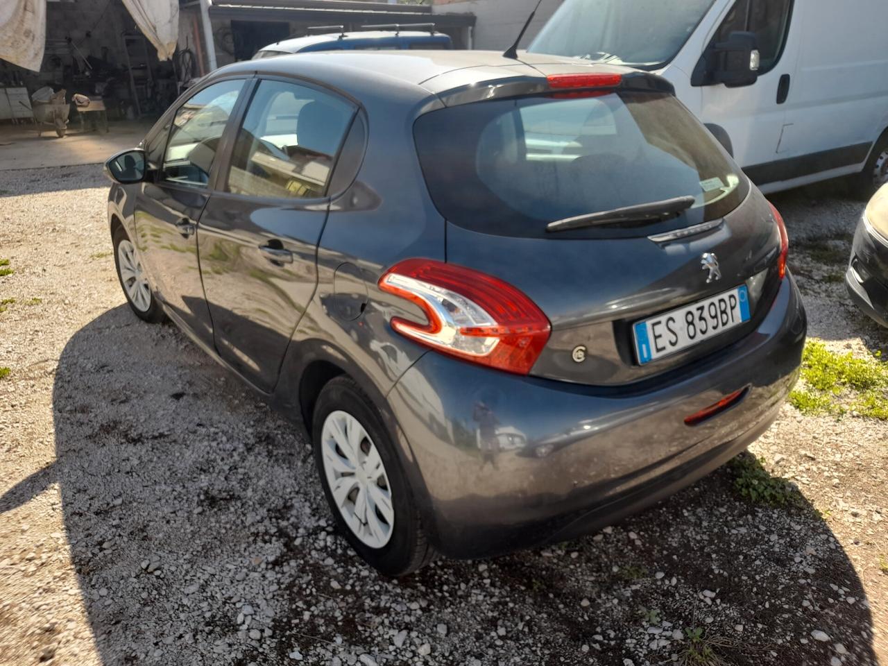 Peugeot 208 1.2 VTi 82 CV 5 porte Access