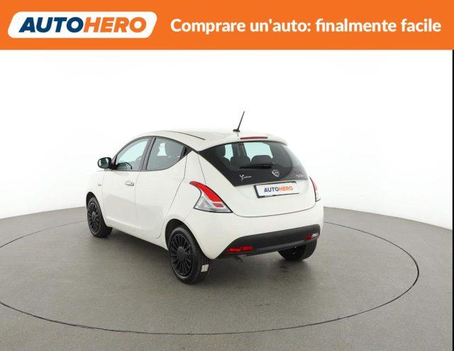 LANCIA Ypsilon 1.0 FireFly 5 porte S&S Hybrid Ecochic Silver