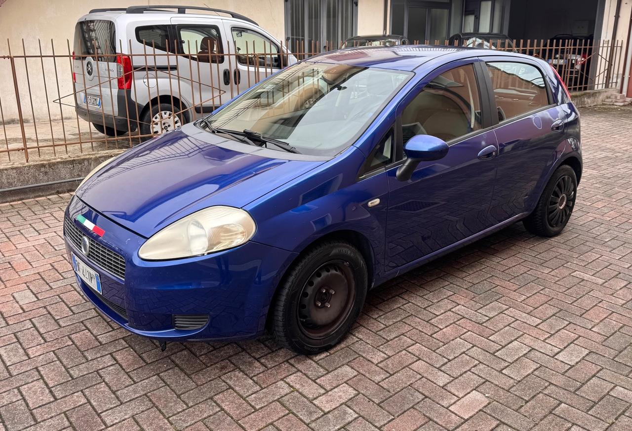 Fiat Grande Punto 1.2 Benzina Ok Neopatentati