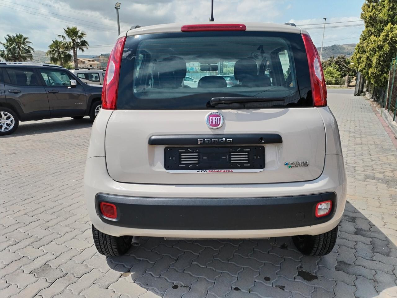 Fiat Panda 0.9 TwinAir Turbo Natural Power Lounge