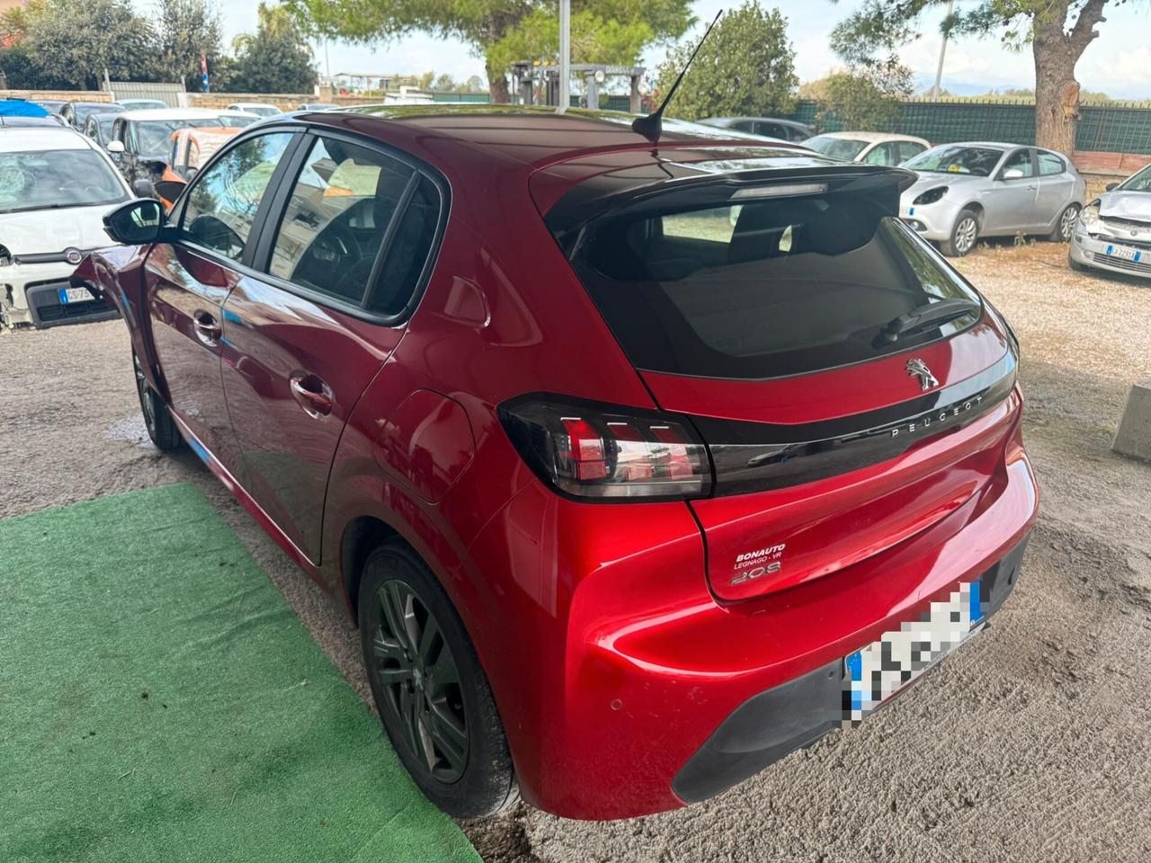 Peugeot 208 PureTech 100 Stop&Start EAT8 5 porte GT Pack sinistrato incidentato