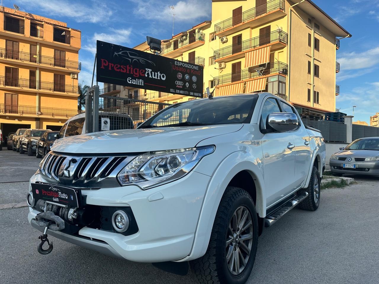 Mitsubishi L200 2.4 DI-D/181CV Club Cab Intense Hp Mivec