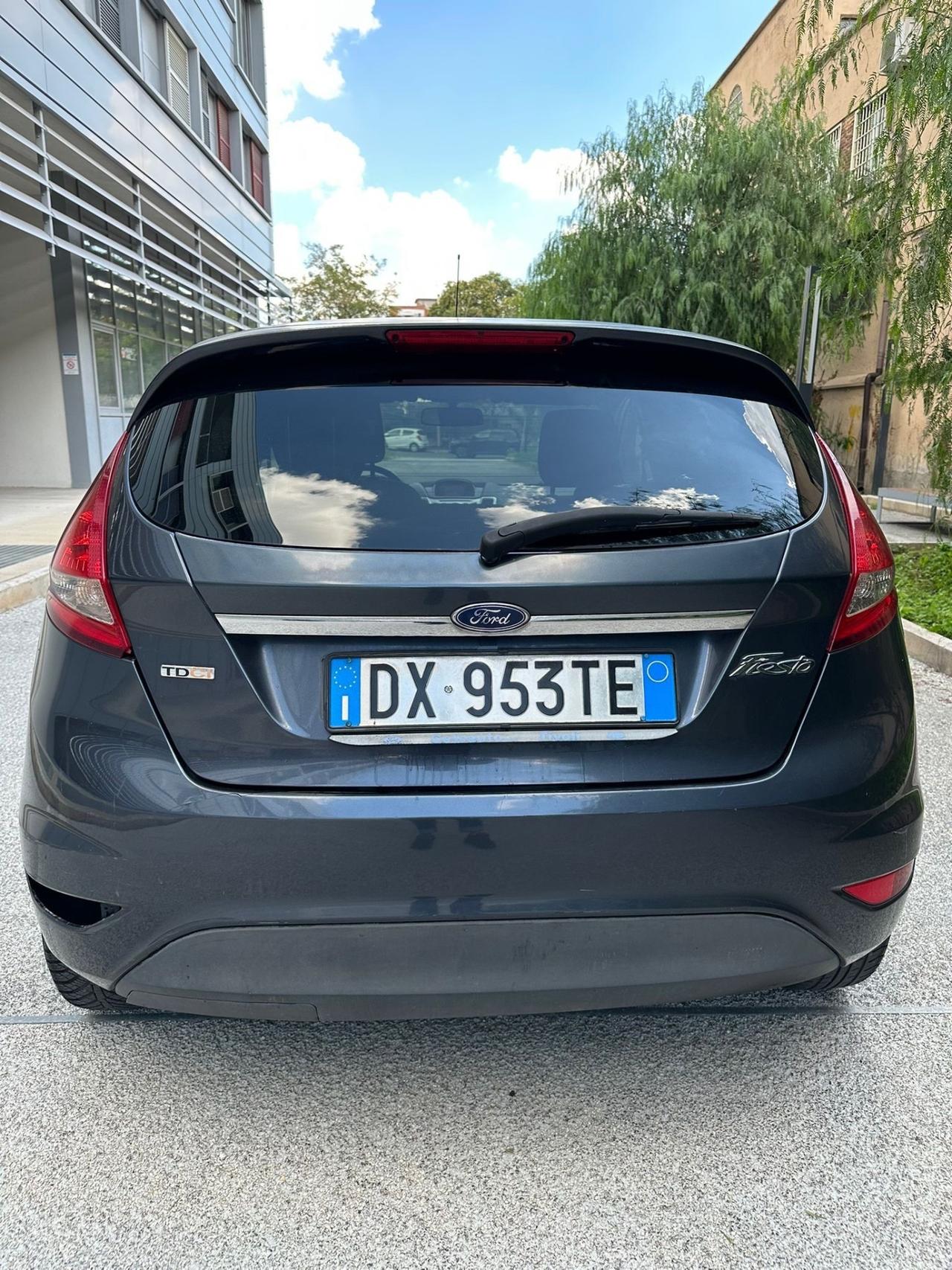 Ford Fiesta Fiesta+ 1.4 TDCi 68CV 5 porte