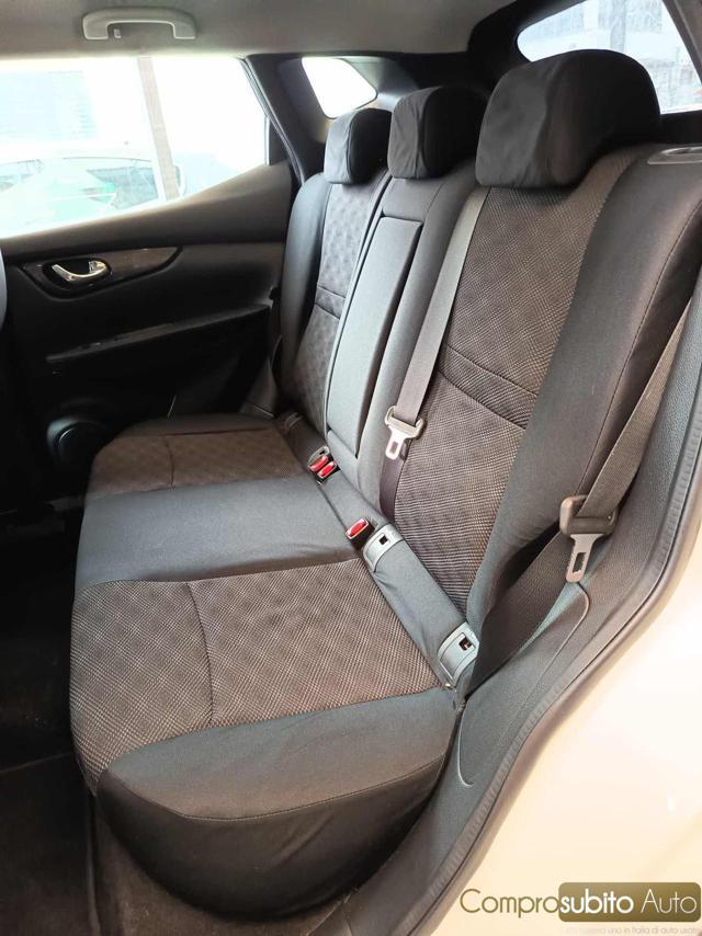 NISSAN Qashqai 1.2 DIG-T Visia