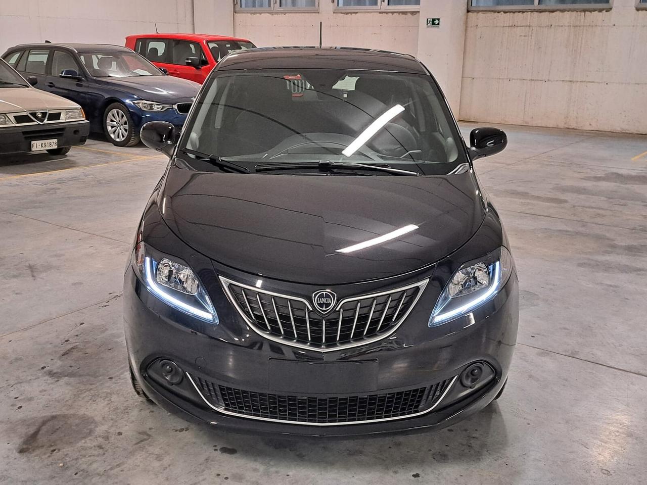 Lancia Ypsilon 1.0 FireFly Hybrid Platino MY'24 Km. 0 (GT697BT)