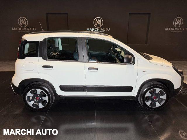 FIAT Panda 1.0 FireFly Hybrid City Cross + GPL
