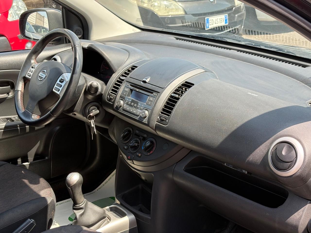 Nissan Note 1.4 16V Tekna
