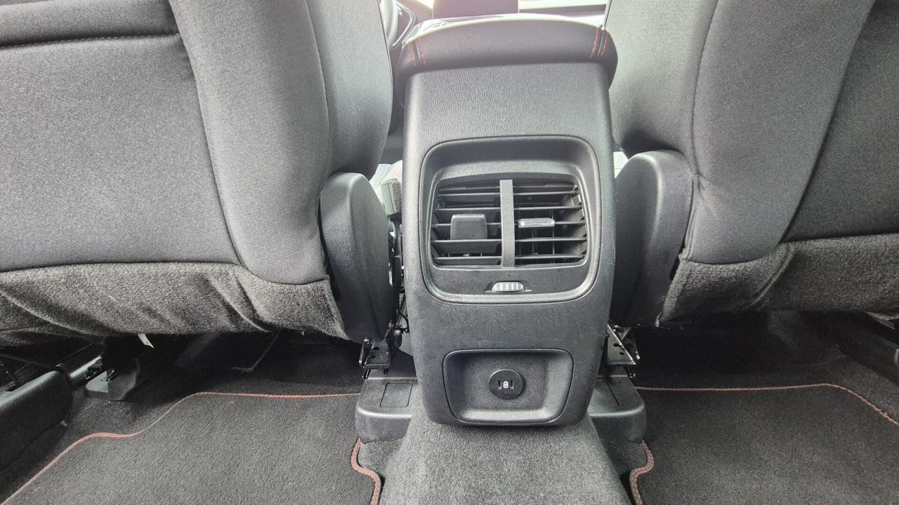 Ford Kuga 2.0 EcoBlue 120CV aut. AWD ST-Line X