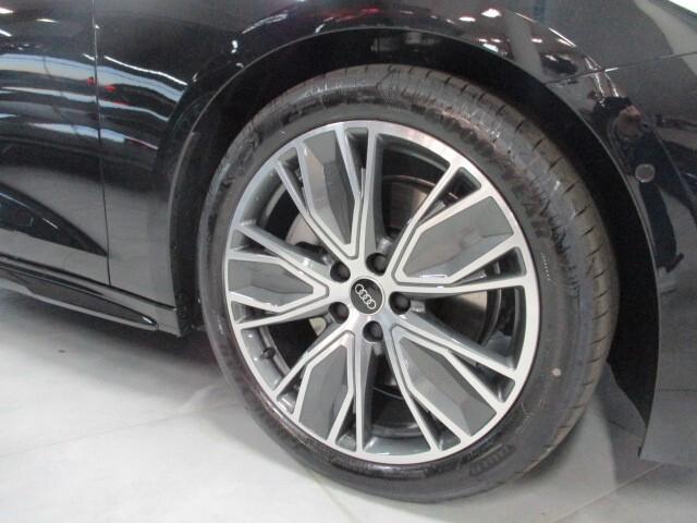 Audi A5 Avant TDI 150 kW S-Tronic mHEV+ S-Line