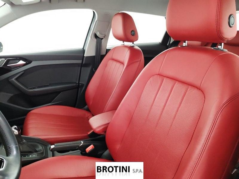 Audi A1 Sportback Allstreet 30 TSI S Tronic Identity Coontrast