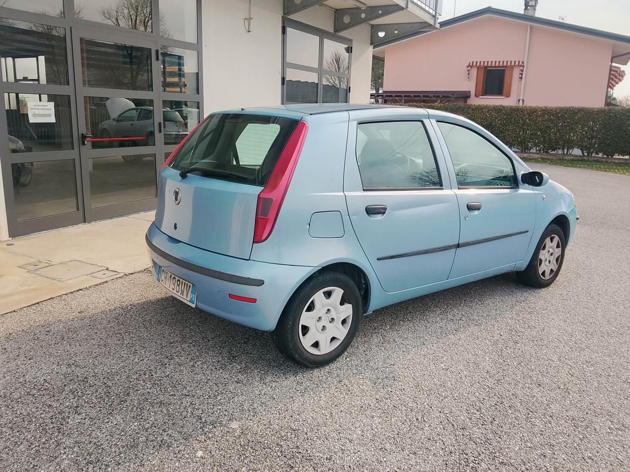 Fiat Punto 1.2 5 porte Active cinghia distribuzione appena sostituita