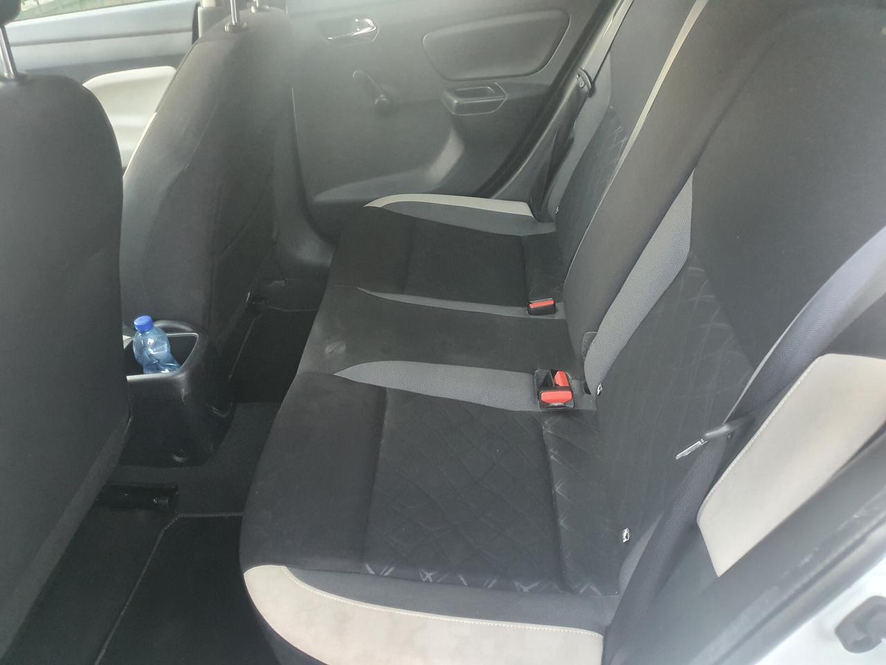 Nissan Micra 0.9 IG-T 12V 5 porte Tekna NEOPATENTATI