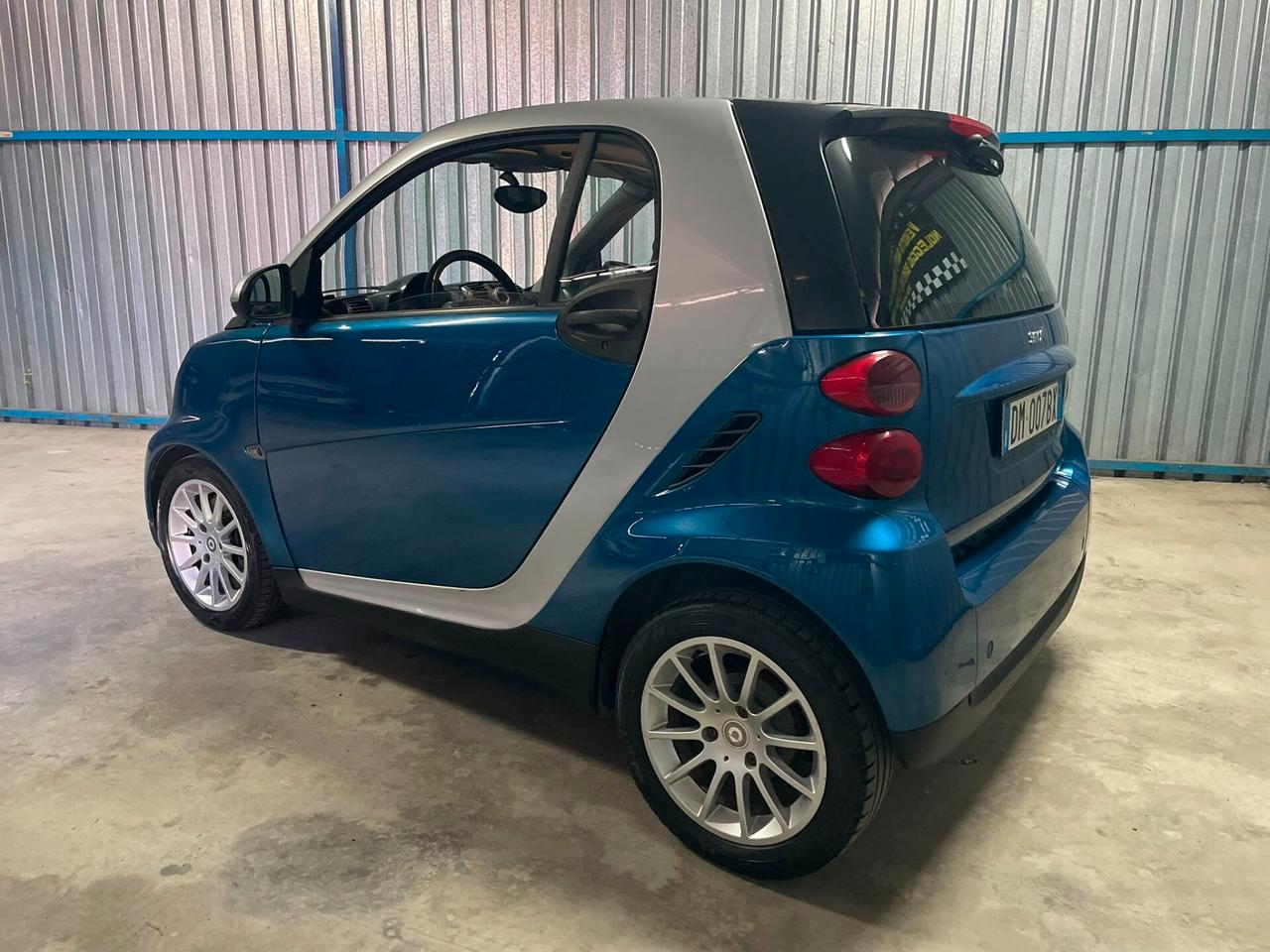 SMART FORTWO NEOPATENTATI