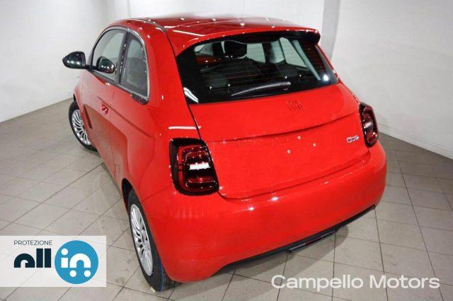 FIAT 500e Nuova 500 Red Berlina