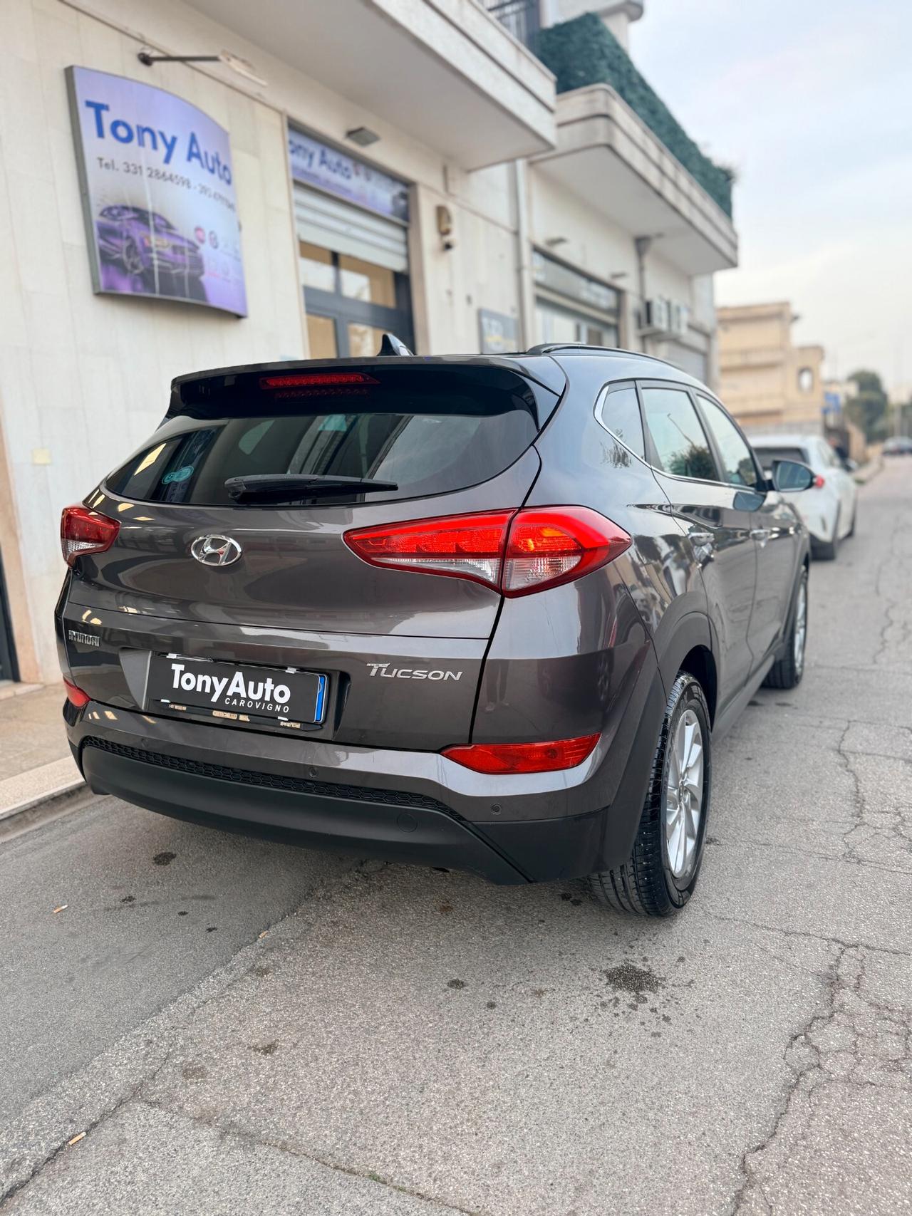 Hyundai Tucson 1.7 CRDi XPossibleTETTO APRIBILE,TELECAMERA,NAVI,ANDROID AUTO,BLUETOOTH,FULL LED,PELLE