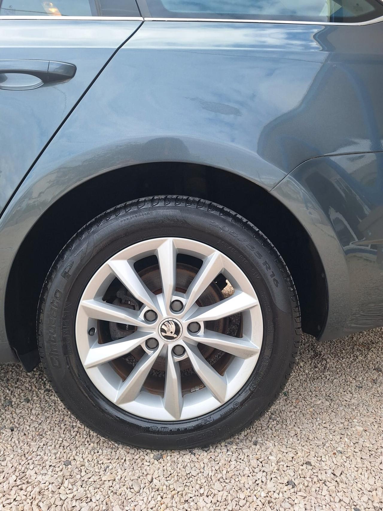 Skoda Octavia 1.4 TSI DSG Wagon Executive G-Tec