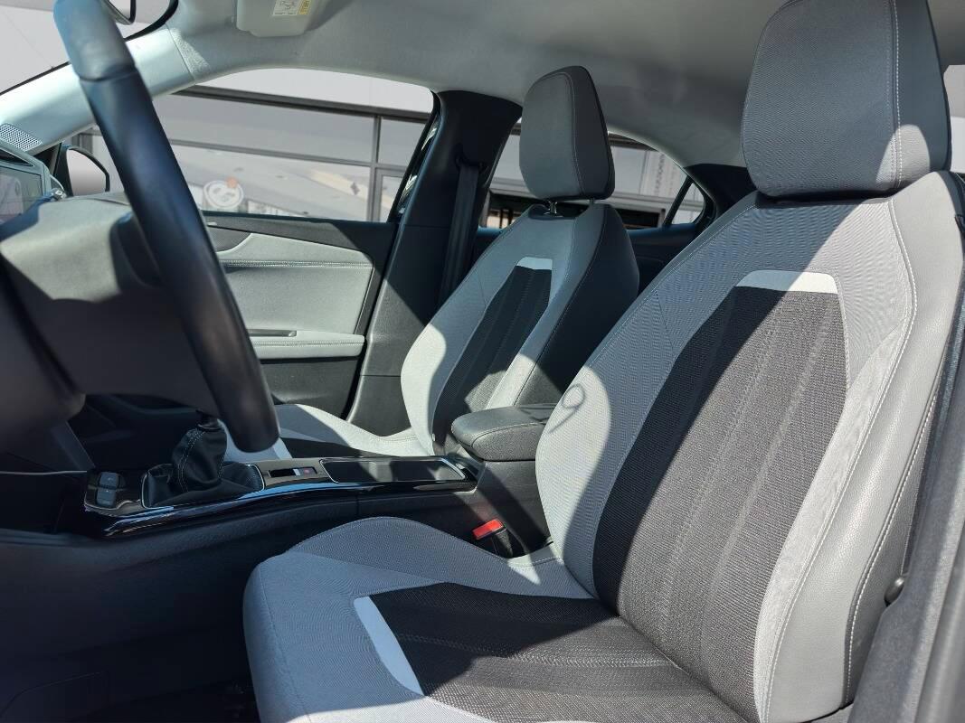 Opel Mokka 1.2 t Elegance s&s 100cv con Telecamera e CarPlay