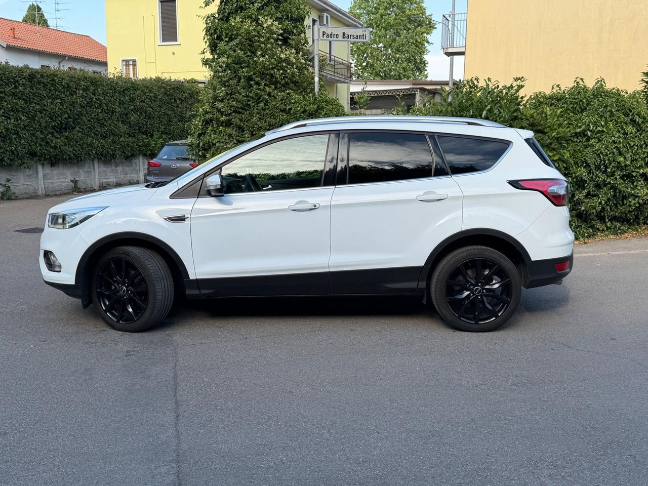 Ford Kuga 1.5 EcoBoost 120 CV Business #11072
