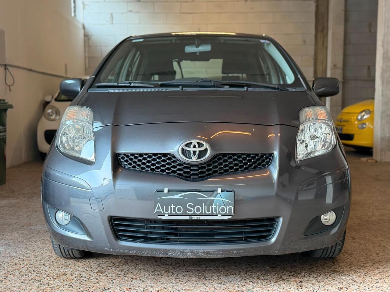Toyota Yaris 1.3 5 porte Sol
