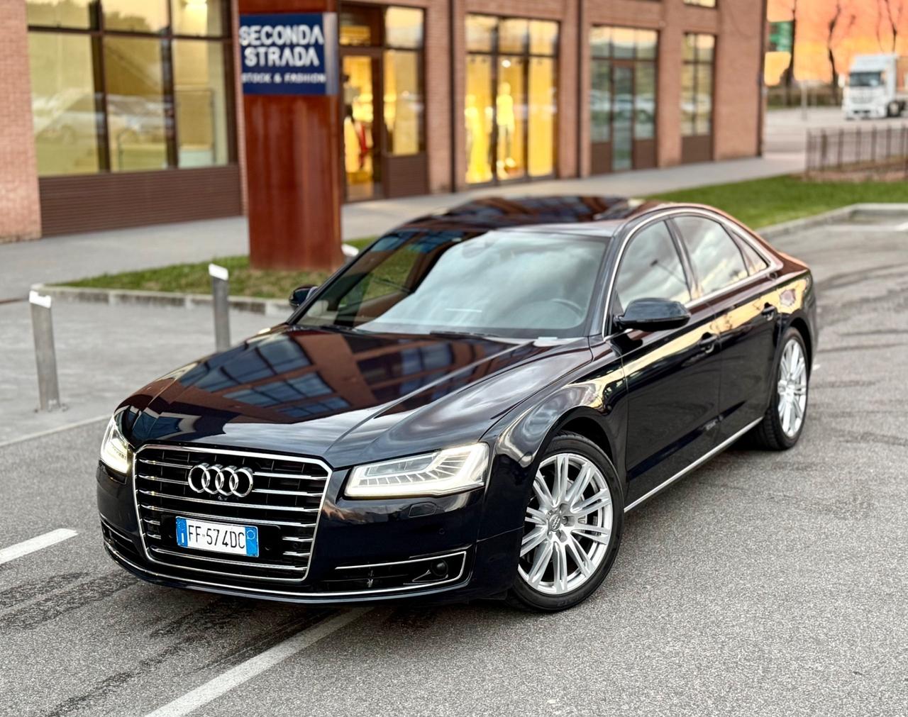 Audi A8 3.0 TDI 262 CV ultra quattro tiptronic