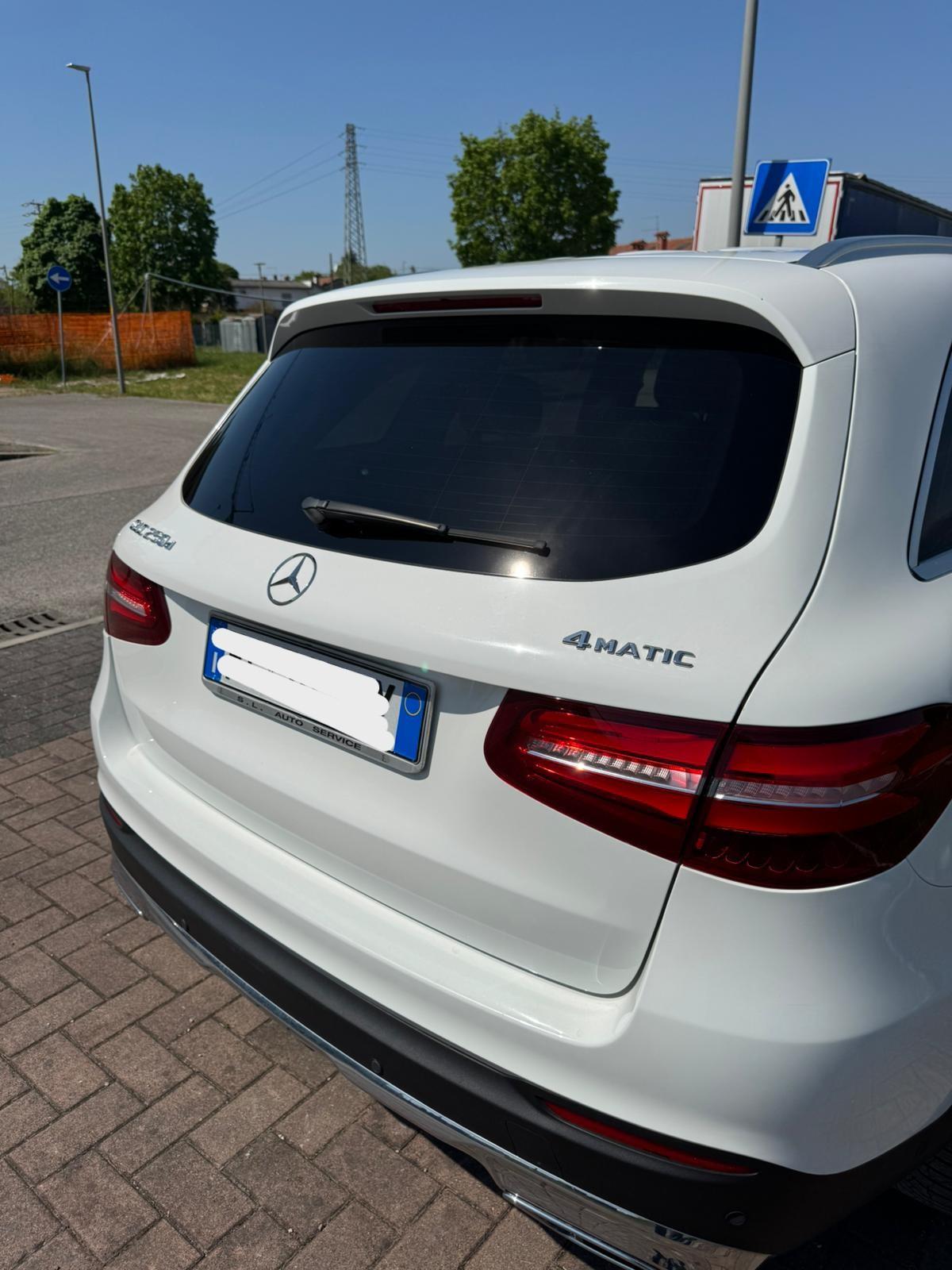 Mercedes GLC SUV GLC 250 d Business 4matic auto