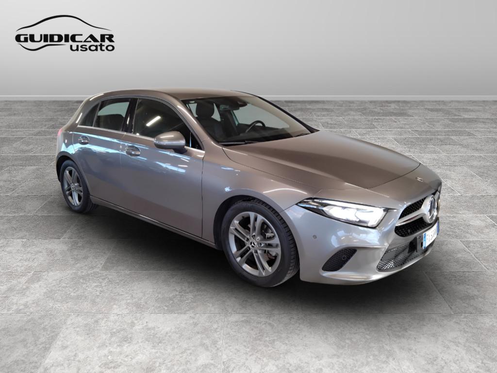 Mercedes-Benz Classe A - W177 2018 - A 180 d Sport auto