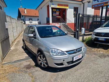 Opel Corsa 1.2i 16V cat 3 porte Sport