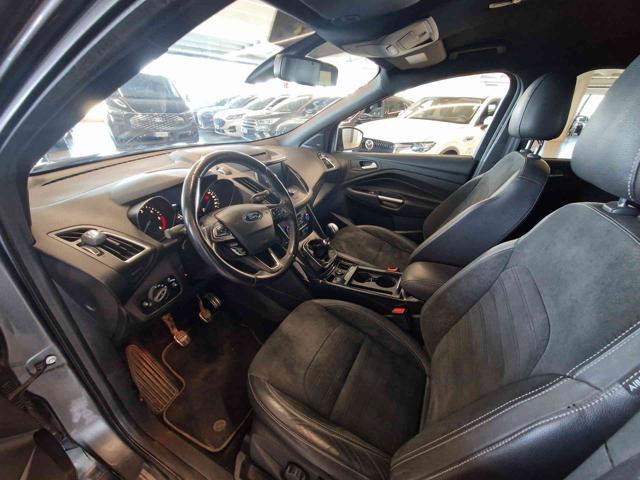 FORD Kuga 1.5 TDCI 120 CV 2WD ST-Line