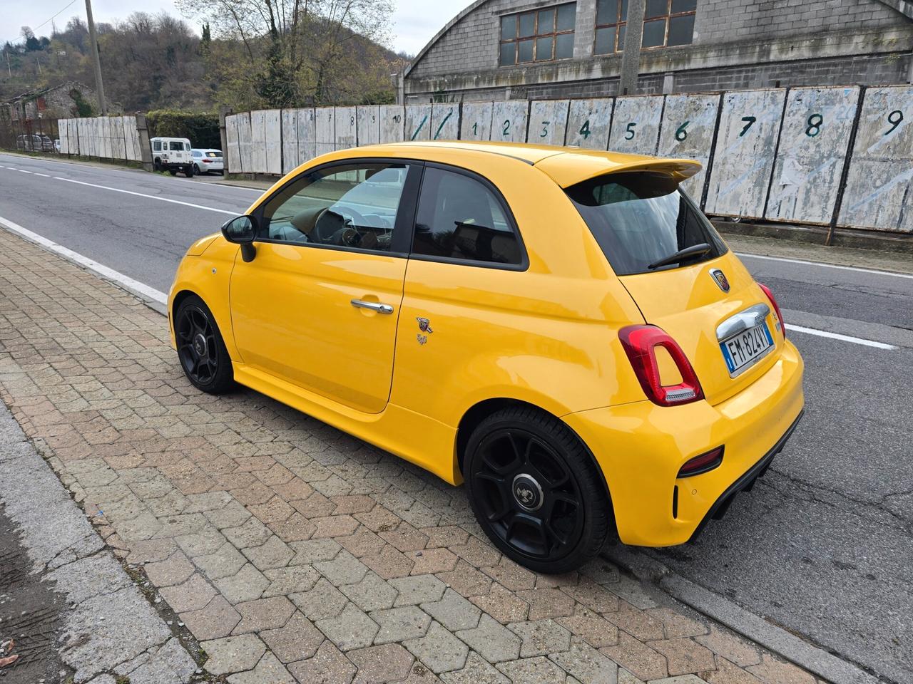 Abarth 595 1.4 Turbo T-Jet 160 CV Pista