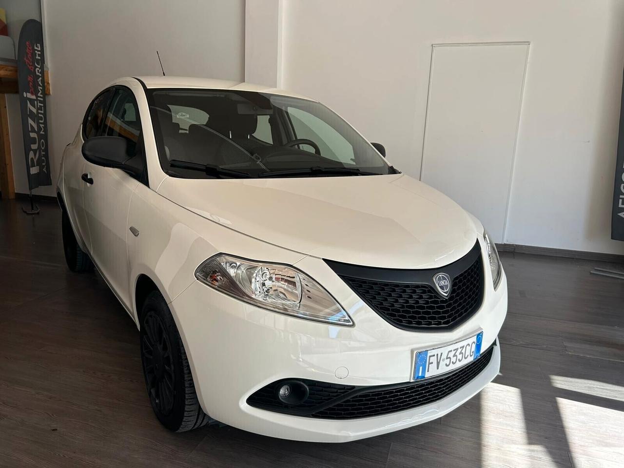 Lancia Ypsilon 1.2 69 CV KM 28000