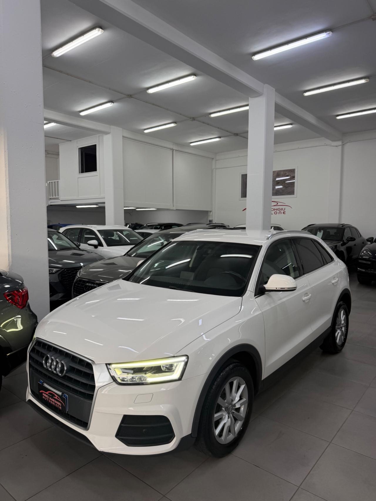 Audi Q3 2.0 TDI 120 CV Sport FINANZIABILE