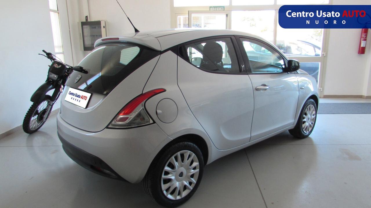 Lancia Ypsilon 1.2 69 CV Diva