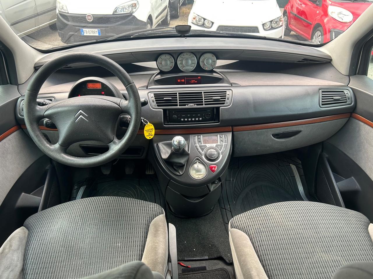 Citroen C8 2.2 HDi FAP 7 Posti