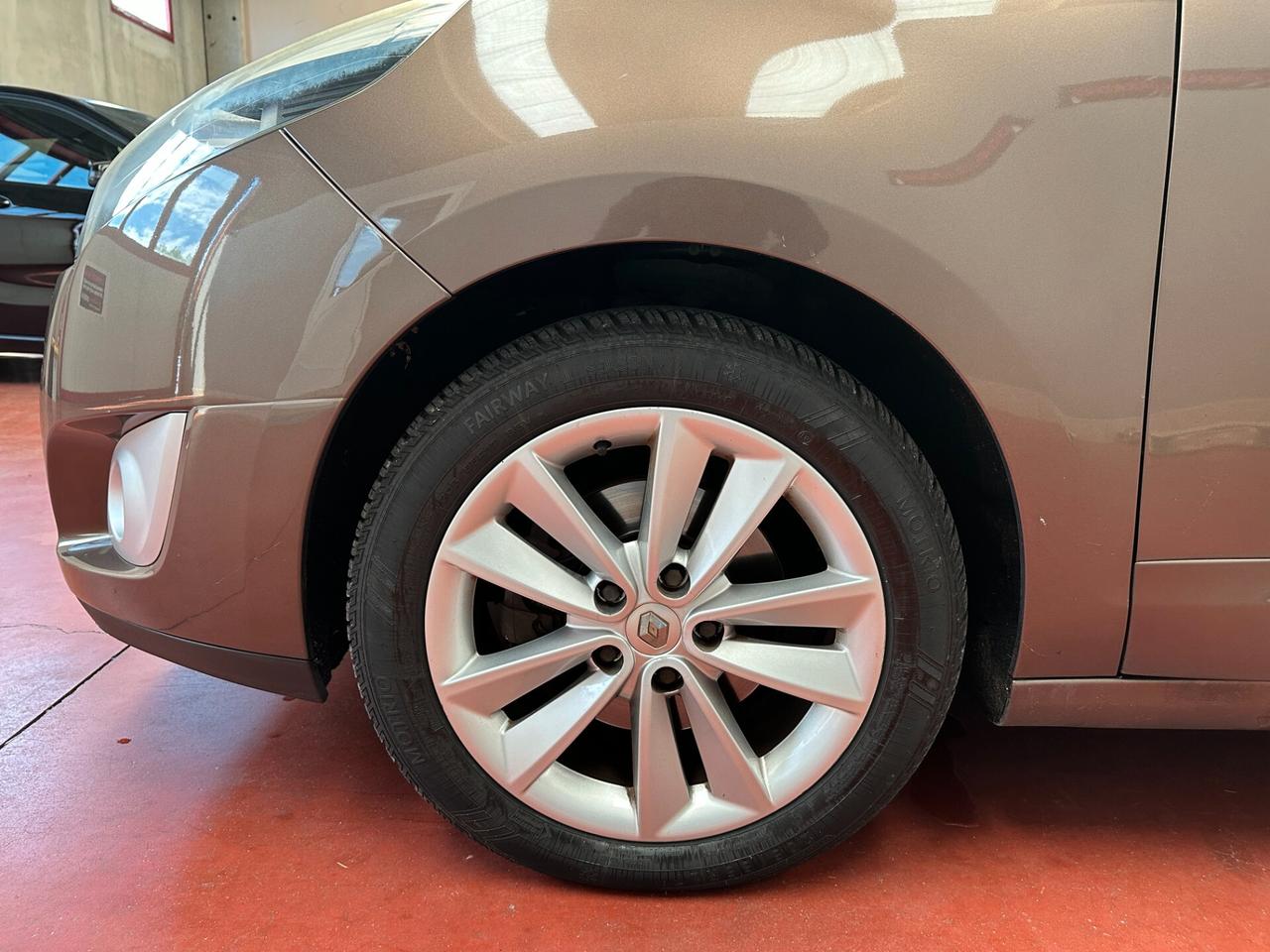 Renault Grand Scénic 7posti 1.9 dCi 130CV Luxe