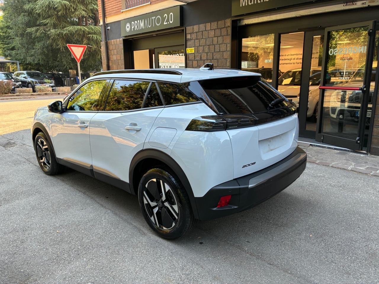 Peugeot 2008 PureTech 100 S&S Allure