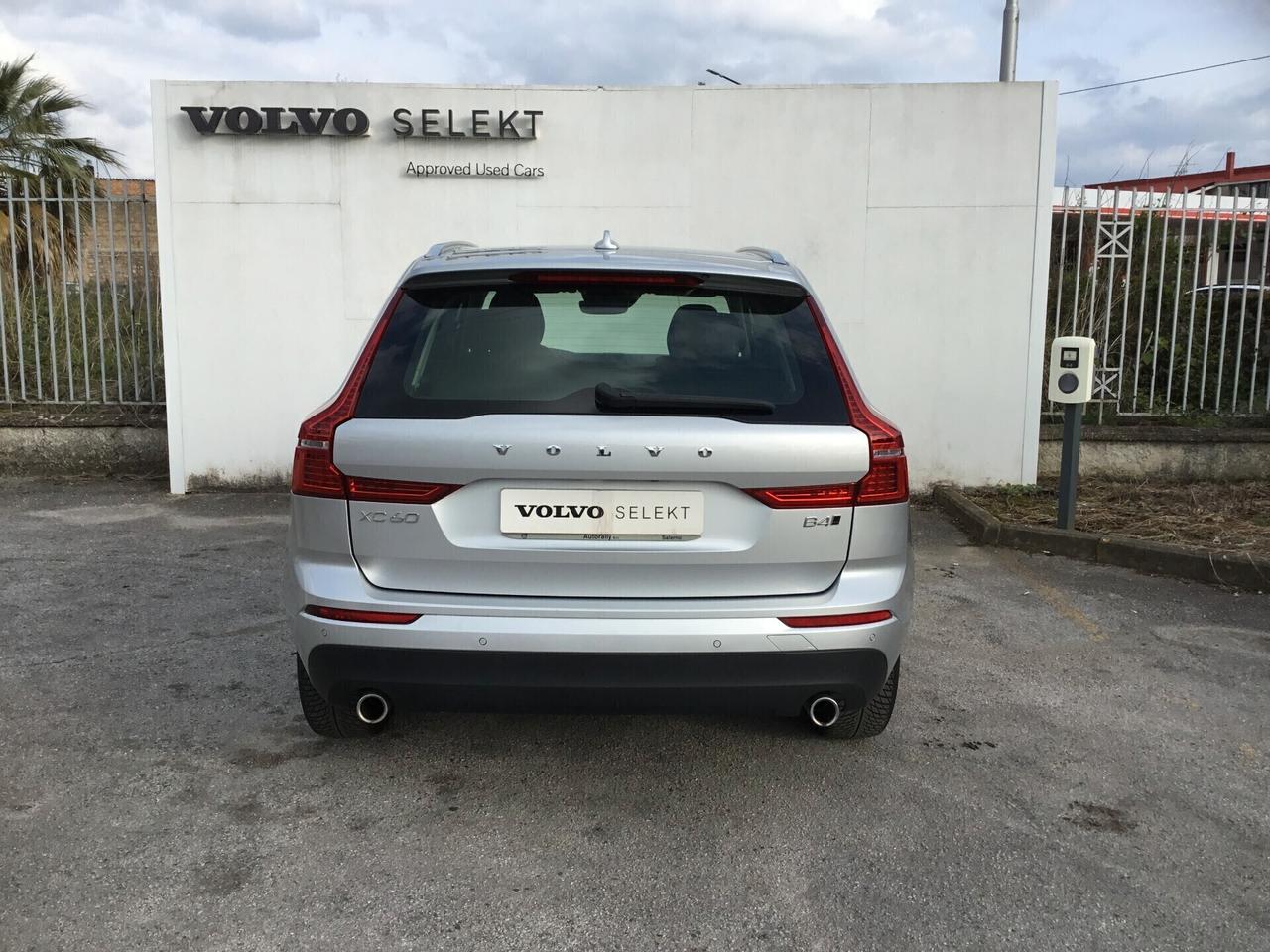 Volvo XC 60 B4 (d) AWD Geartronic Momentum Pro