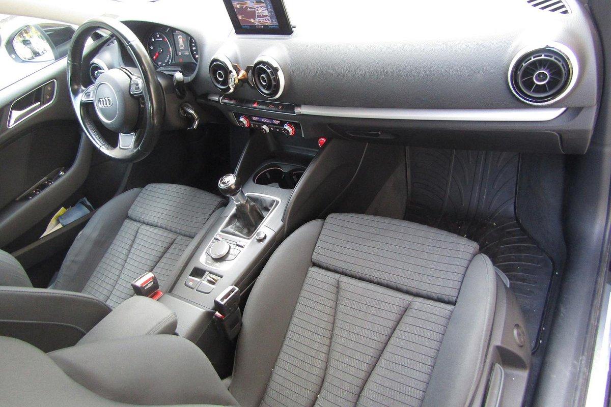 AUDI A3 SPB 2.0 TDI 150 CV clean diesel Ambition