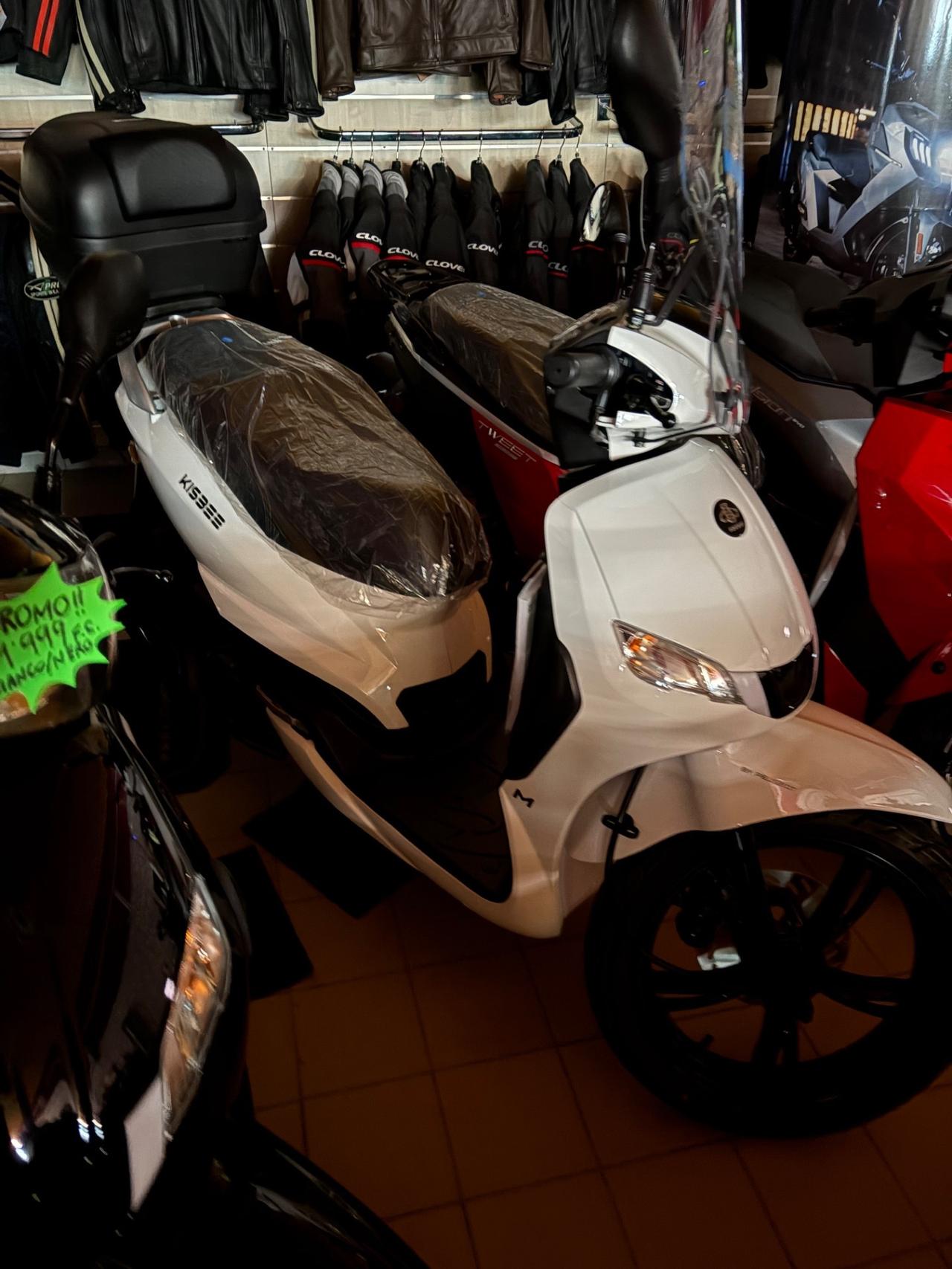 Peugeot Tweet 125 KESBE