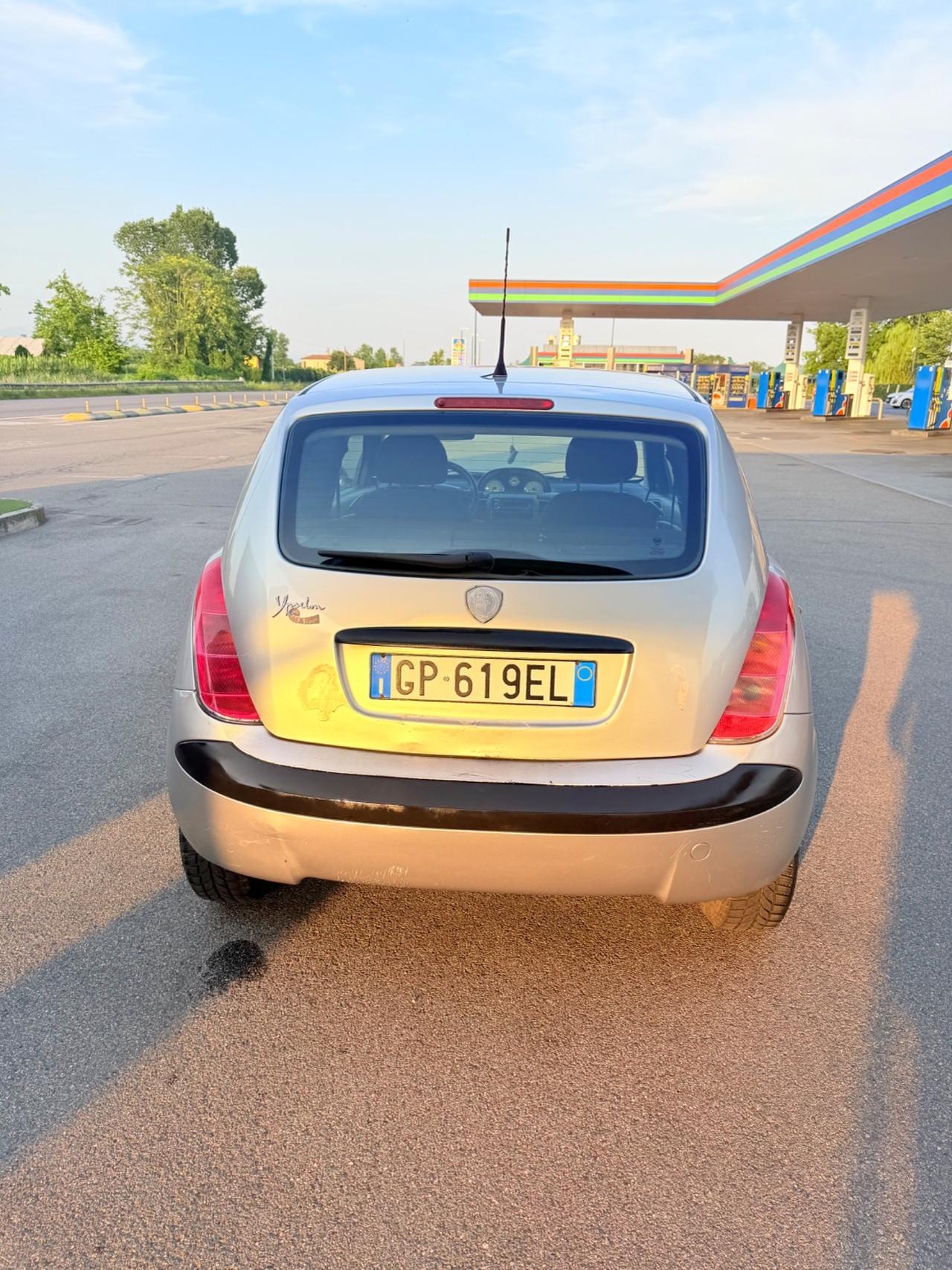 Lancia Ypsilon 1.2 Oro Plus